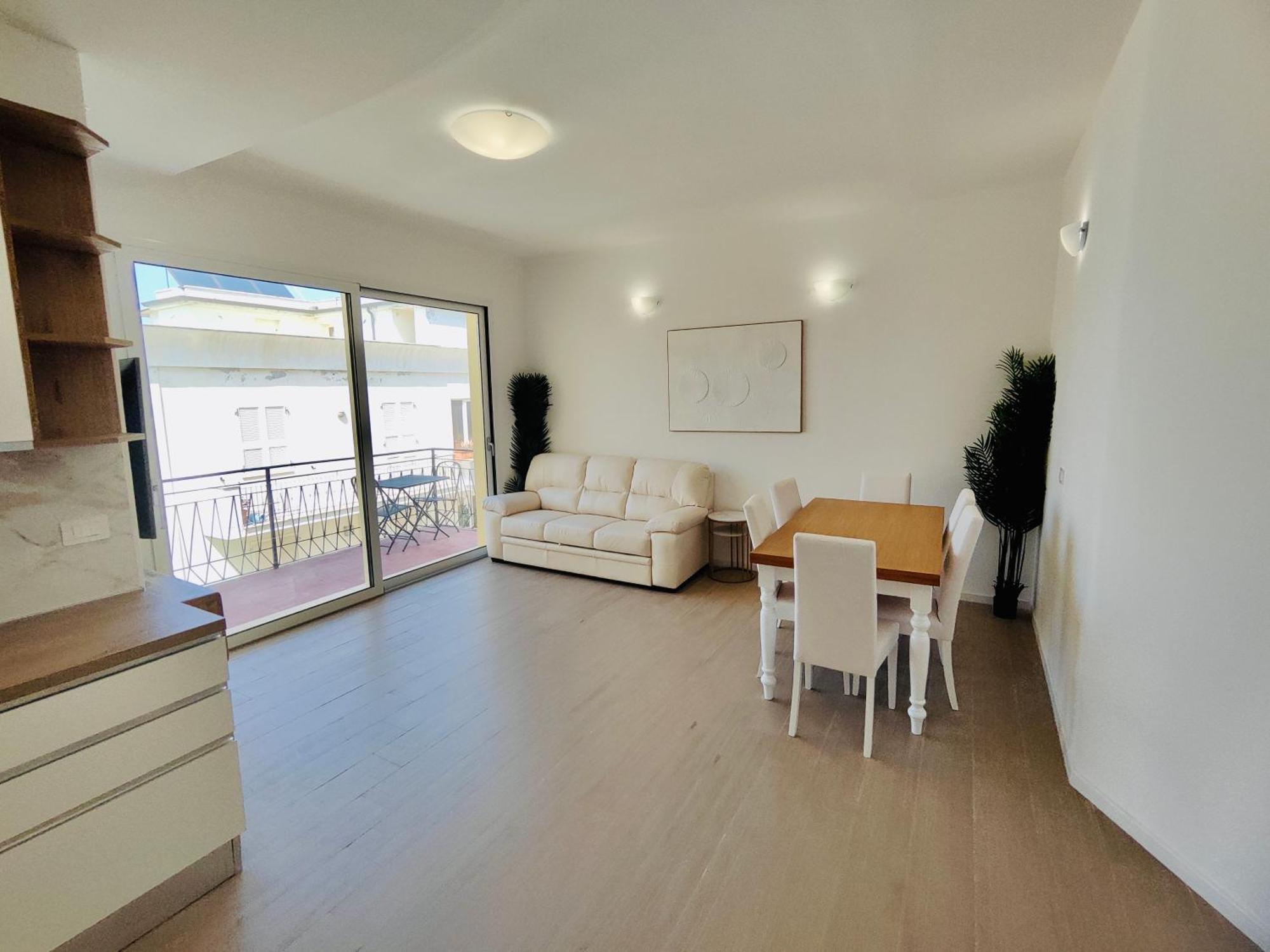 Attico Da Vinci Luxury Penthouse Apartment Olbia